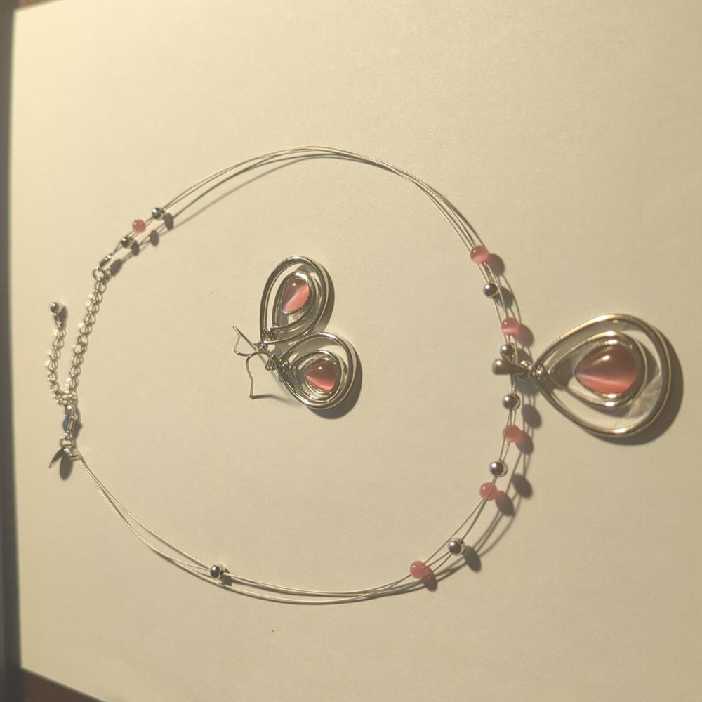 Vintage Lia Sophia Necklace and matching earrings. Silver and pink